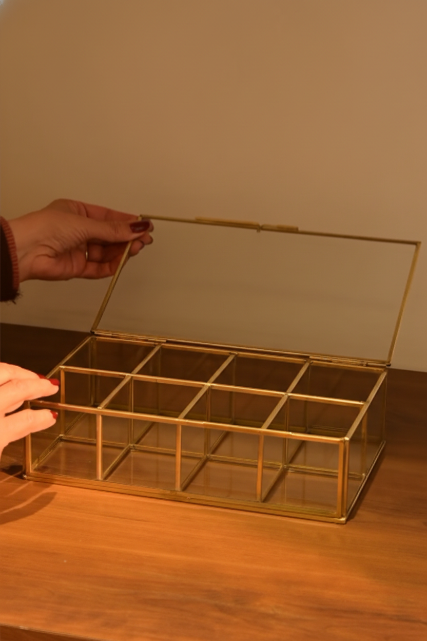 Vault Brass Organiser (100% brass)